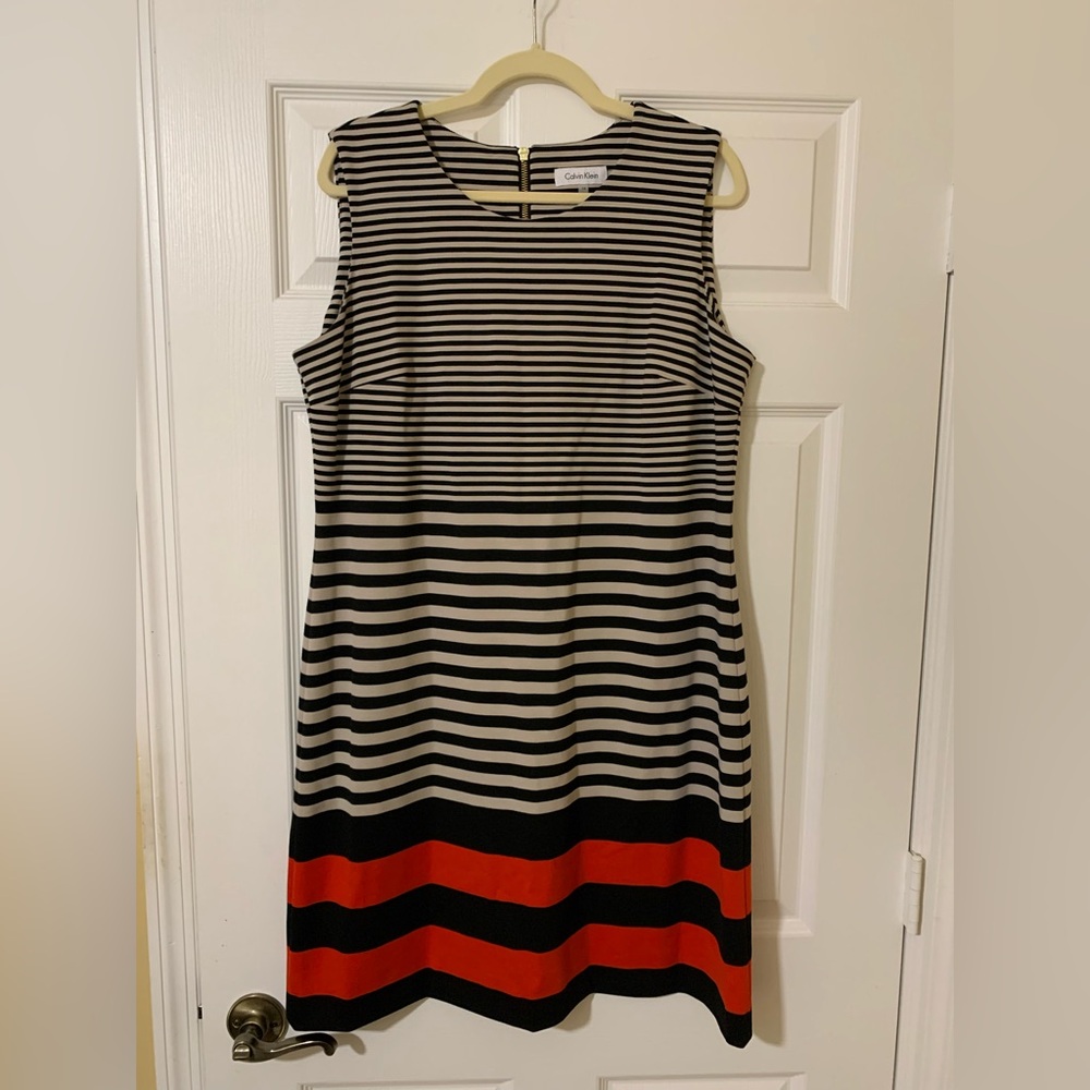 NWOT Calvin Klein Striped Sleeveless Sheath Midi Dress, Size 14 Black‎ Tan & Red